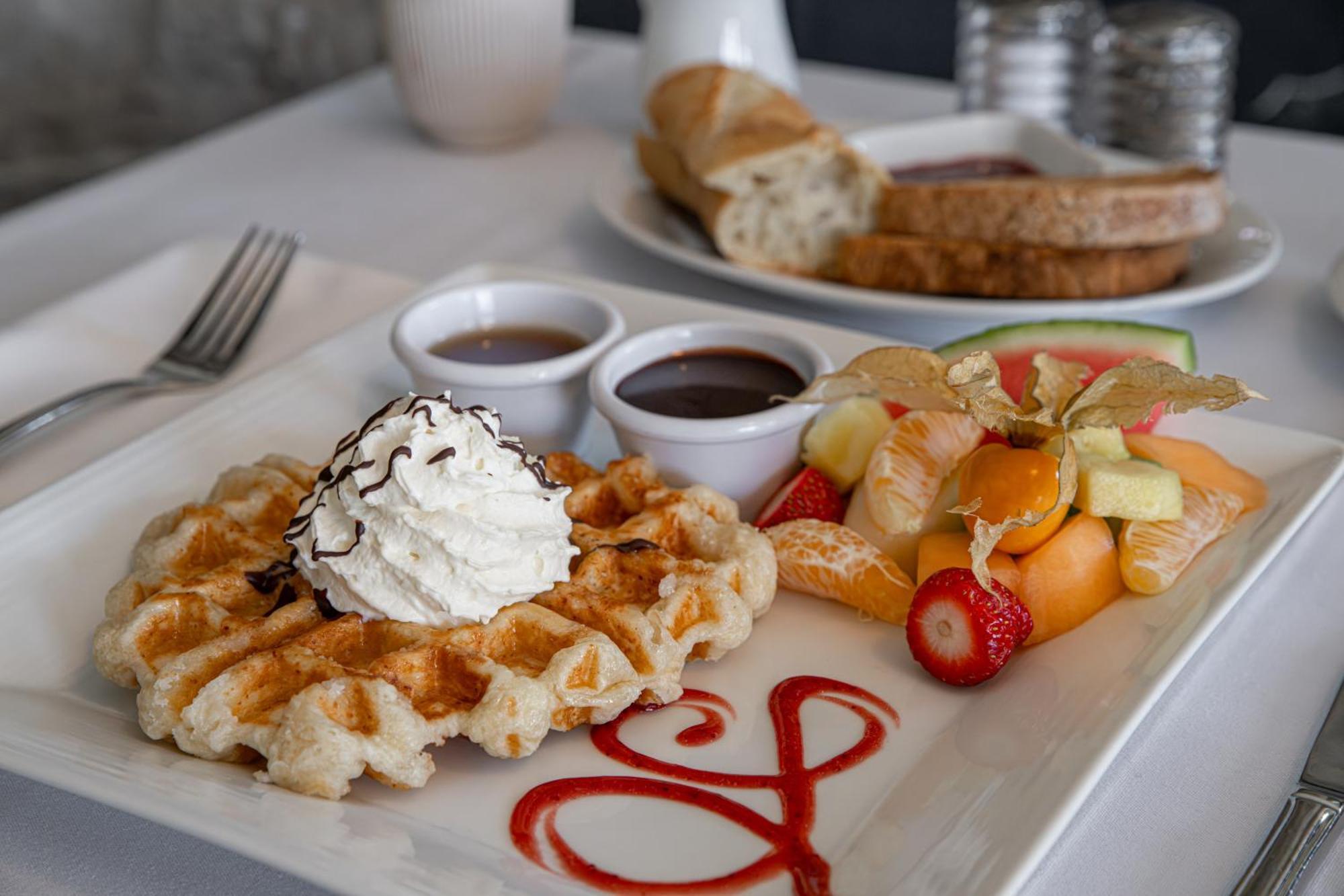 Chez Truchon Bistro-Auberge ลามัลแบ ภายนอก รูปภาพ
