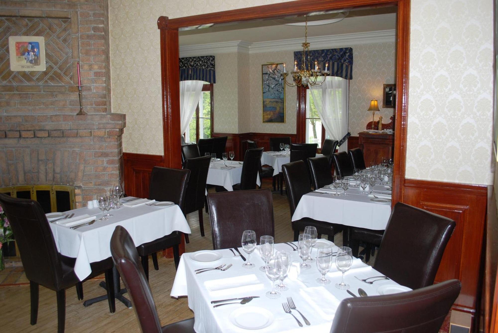 Chez Truchon Bistro-Auberge ลามัลแบ ภายนอก รูปภาพ
