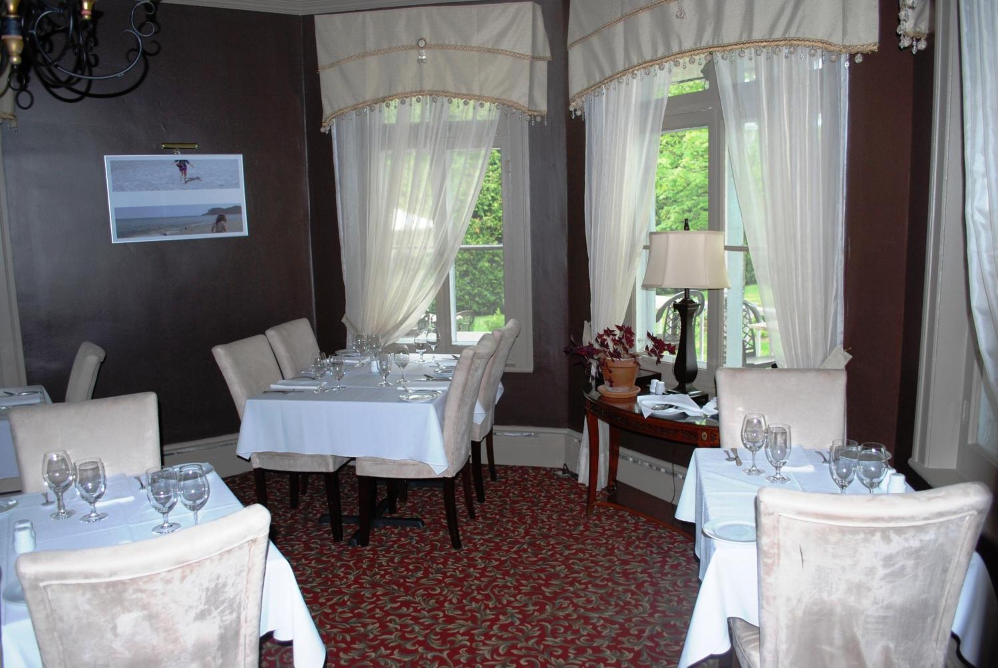 Chez Truchon Bistro-Auberge ลามัลแบ ภายนอก รูปภาพ