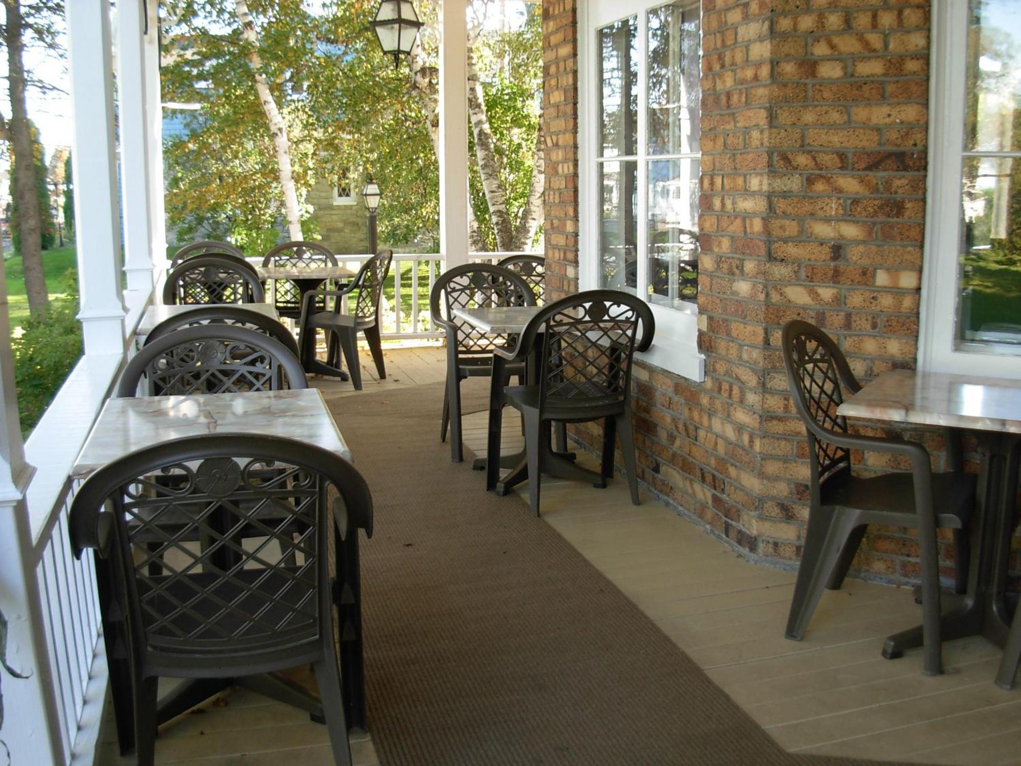 Chez Truchon Bistro-Auberge ลามัลแบ ภายนอก รูปภาพ