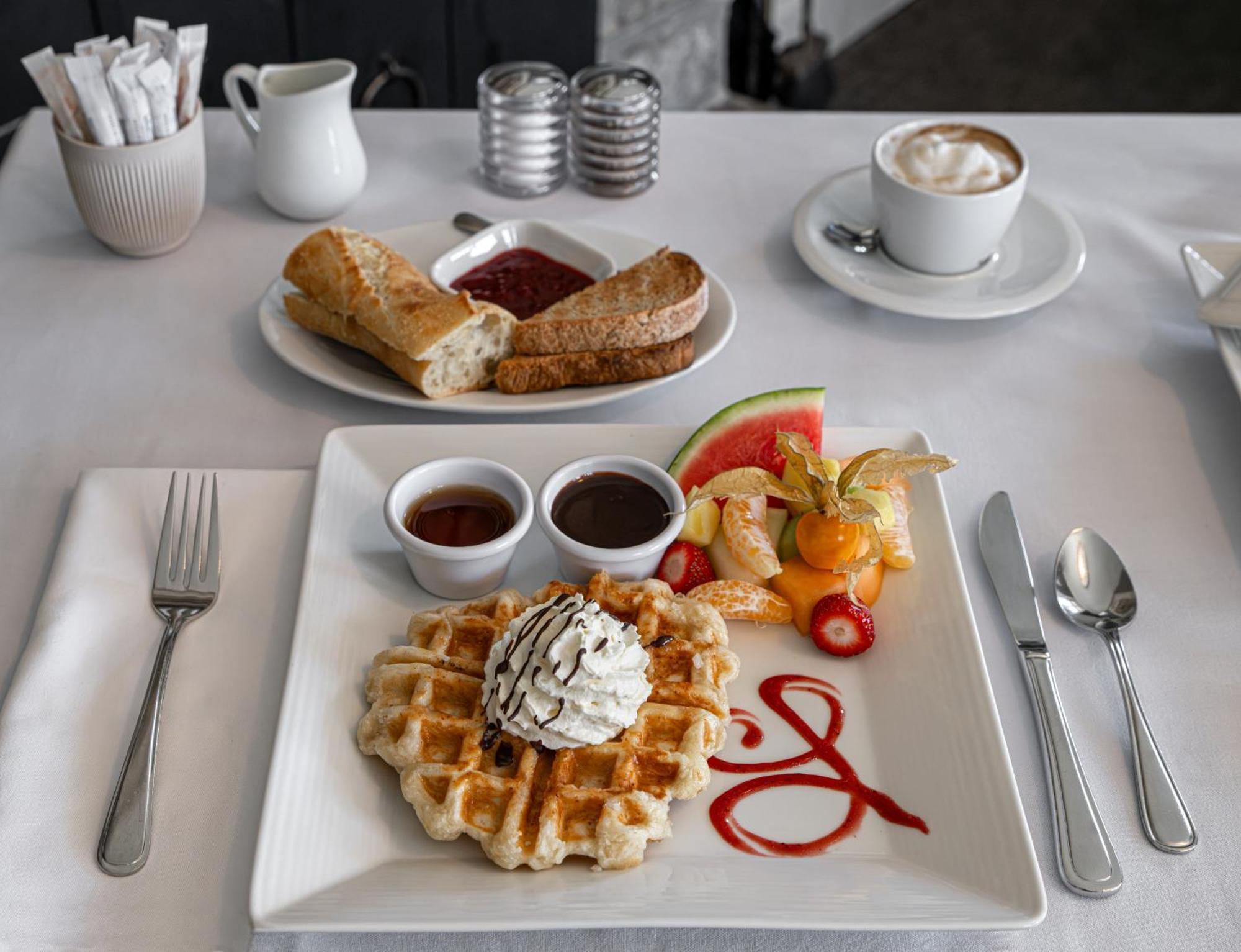 Chez Truchon Bistro-Auberge ลามัลแบ ภายนอก รูปภาพ
